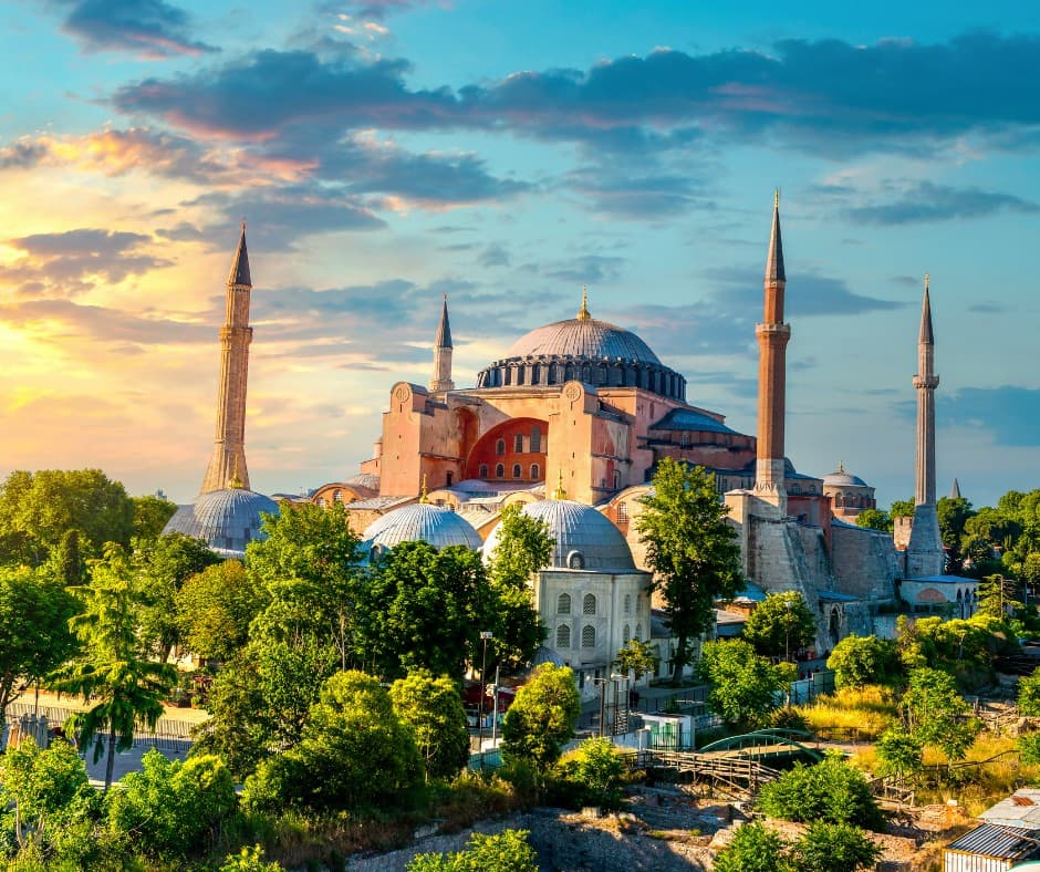 Bosphorus Sunset Cruise on a Private Yacht